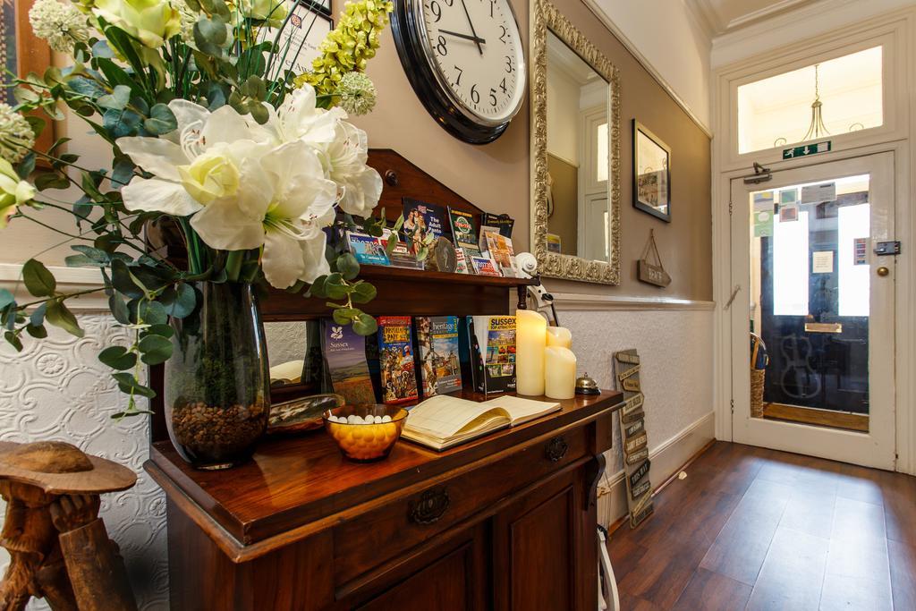 The Guesthouse East Eastbourne Bagian luar foto