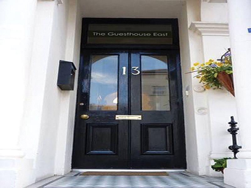 The Guesthouse East Eastbourne Bagian luar foto